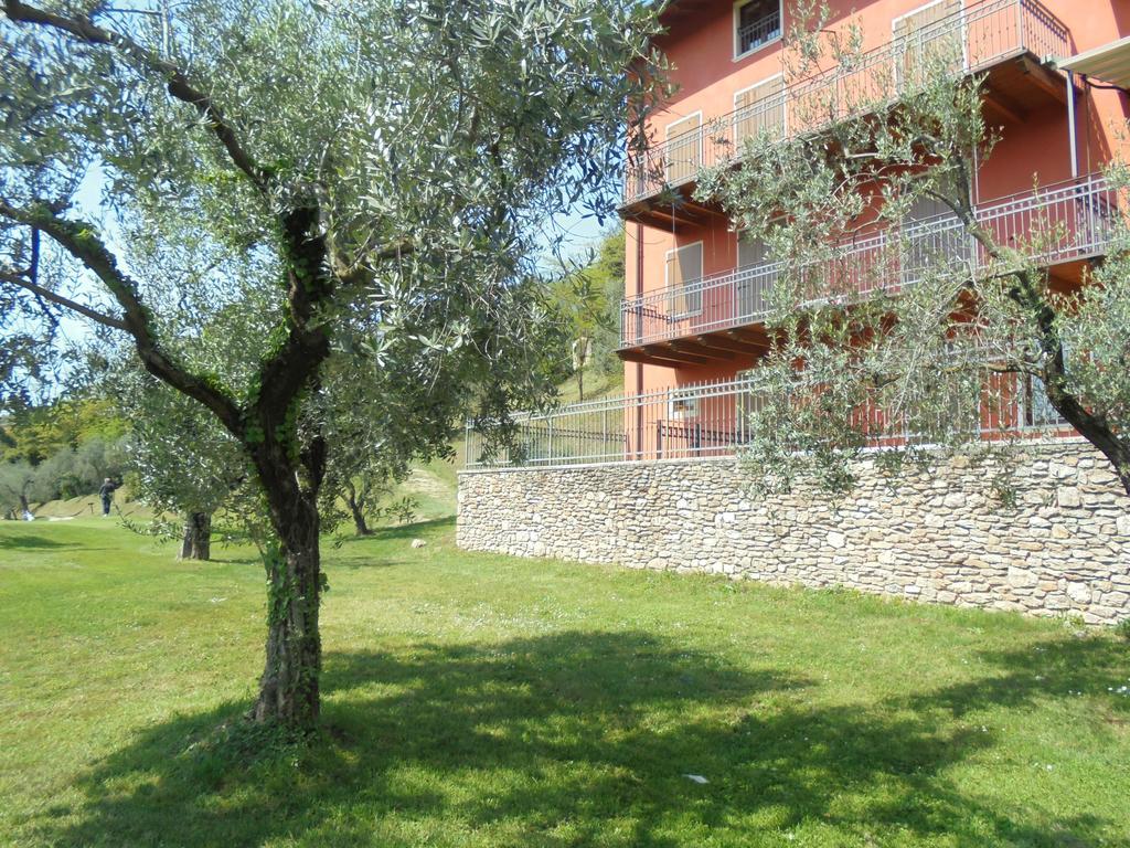 Appartement Albatros à Toscolano Maderno Extérieur photo